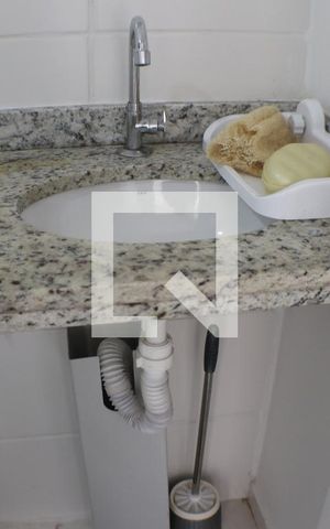 Apartamento para alugar com 43m², 2 quartos e 1 vagaBanheiro