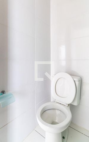 Apartamento para alugar com 55m², 2 quartos e 1 vaga Apartamento para alugar com 55m², 2 quartos e 1 vagaBanheiro