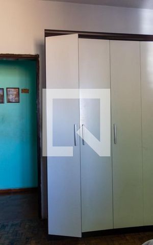 Casa à venda com 120m², 5 quartos e 5 vagas Casa à venda com 120m², 5 quartos e 5 vagasQuarto 2