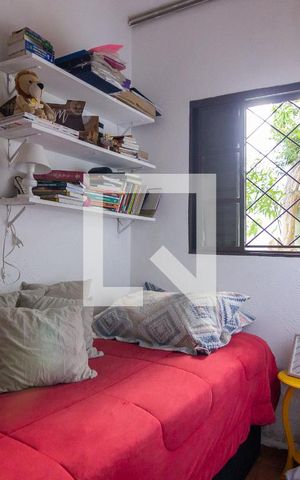 Casa à venda com 120m², 5 quartos e 5 vagas Casa à venda com 120m², 5 quartos e 5 vagasQuarto 5