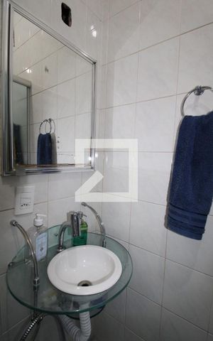 Casa à venda com 174m², 3 quartos e 2 vagasBanheiro da Suíte