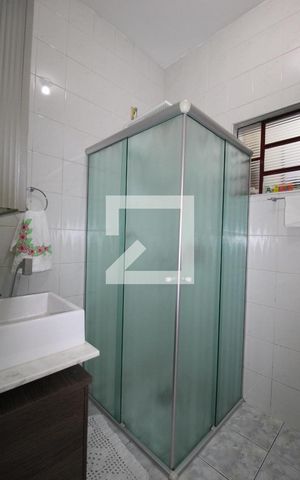 Casa à venda com 174m², 3 quartos e 2 vagasBanheiro Social