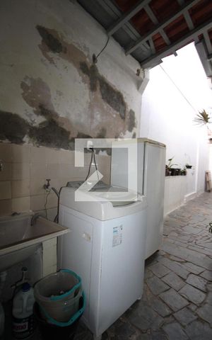 Casa à venda com 174m², 3 quartos e 2 vagasÁrea de Serviço
