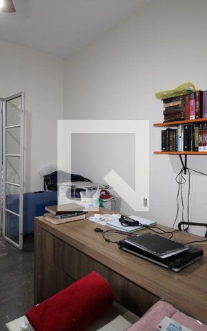 Casa à venda com 174m², 3 quartos e 2 vagasQuarto 2