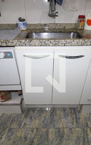 Casa à venda com 174m², 3 quartos e 2 vagasCozinha
