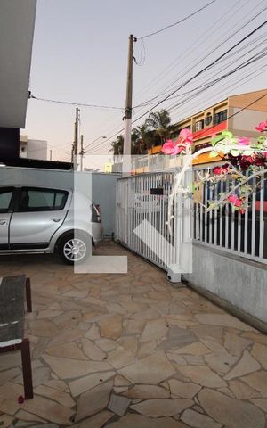 Casa à venda com 174m², 3 quartos e 2 vagasGaragem