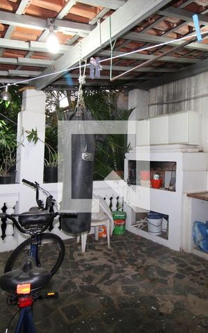 Casa à venda com 174m², 3 quartos e 2 vagasQuintal - Varanda