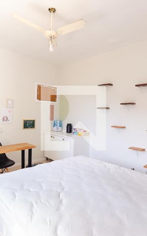 Casa de condomínio à venda com 250m², 5 quartos e 2 vagas Casa de condomínio à venda com 250m², 5 quartos e 2 vagasSuíte 2