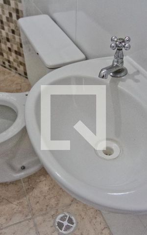 Apartamento para alugar com 30m², 1 quarto e sem vaga Apartamento para alugar com 30m², 1 quarto e sem vagaBanheiro