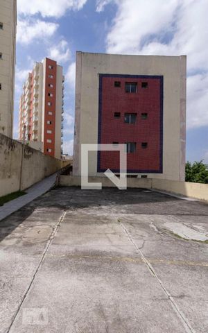 Apartamento para alugar com 30m², 1 quarto e sem vaga Apartamento para alugar com 30m², 1 quarto e sem vagaFachada