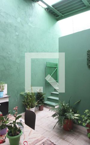 Casa à venda com 140m², 5 quartos e 2 vagasQuintal