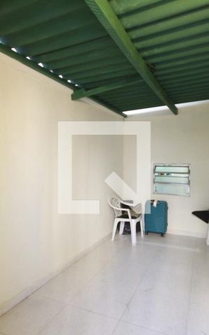 Casa à venda com 140m², 5 quartos e 2 vagasDepósito
