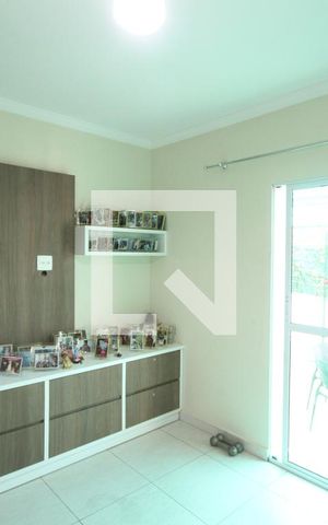 Casa à venda com 140m², 5 quartos e 2 vagasQuarto 2