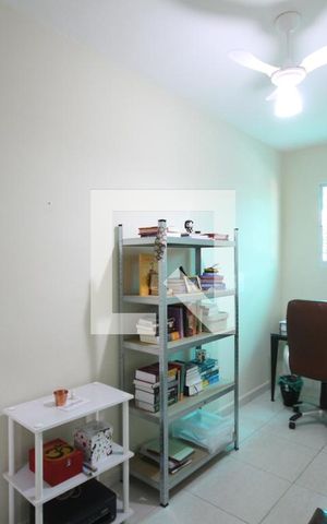 Casa à venda com 140m², 5 quartos e 2 vagasSuíte