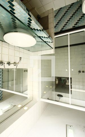 Apartamento à venda com 70m², 3 quartos e sem vagaBanheiro Social