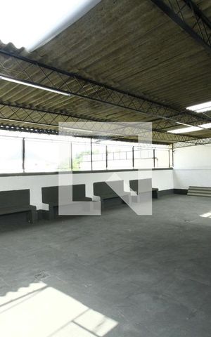 Apartamento à venda com 70m², 3 quartos e sem vagaÁrea comum - Salão de festas