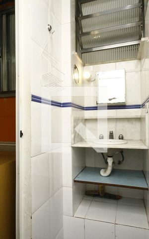 Apartamento à venda com 70m², 3 quartos e sem vagaBanheiro da Suíte