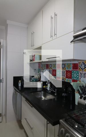 Apartamento à venda com 88m², 3 quartos e 2 vagasCozinha e Área de Serviço