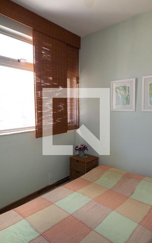 Apartamento à venda com 195m², 5 quartos e 2 vagas Apartamento à venda com 195m², 5 quartos e 2 vagasQuarto 2