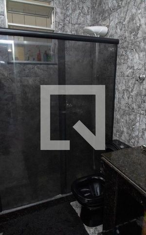 Casa para alugar com 600m², 3 quartos e 4 vagasBanheiro 2