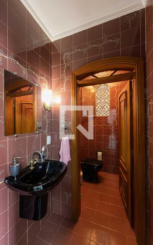 Casa à venda com 272m², 3 quartos e 3 vagasLavabo