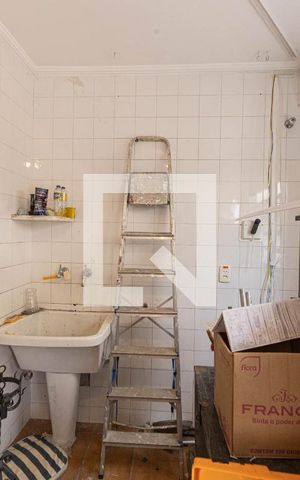 Casa à venda com 272m², 3 quartos e 3 vagasÁrea de Serviço 2