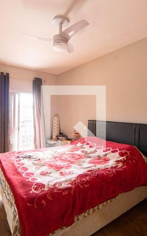 Casa à venda com 272m², 3 quartos e 3 vagasQuarto 2