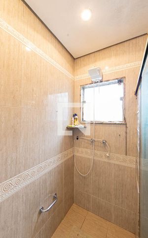 Casa à venda com 272m², 3 quartos e 3 vagasSuite