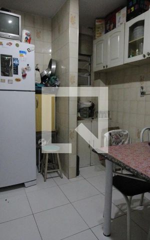 Apartamento à venda com 70m², 2 quartos e sem vagaCozinha