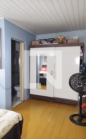Casa à venda com 140m², 2 quartos e 3 vagas Casa à venda com 140m², 2 quartos e 3 vagasQuarto 1 Suite