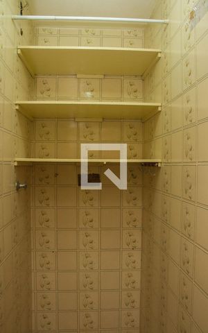 Apartamento à venda com 60m², 2 quartos e 1 vagaBanheiro de Serviço