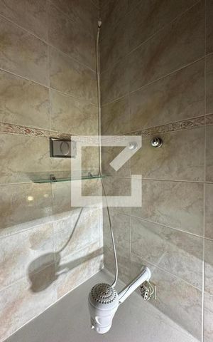 Apartamento à venda com 60m², 2 quartos e sem vaga Apartamento à venda com 60m², 2 quartos e sem vagaBanheiro
