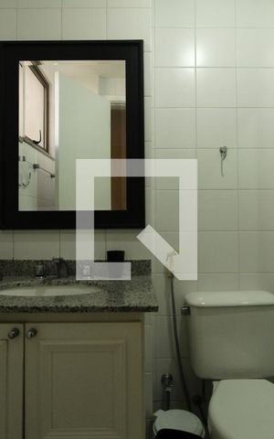 Apartamento à venda com 190m², 4 quartos e 4 vagasBanheiro - Suíte 3