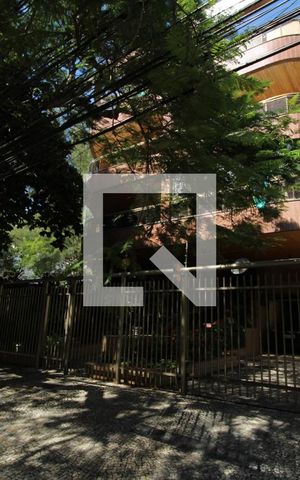 Apartamento à venda com 190m², 4 quartos e 4 vagasFachada
