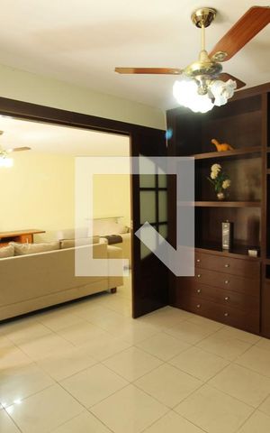 Apartamento à venda com 190m², 4 quartos e 4 vagasSuíte 1