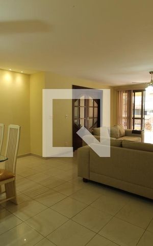 Apartamento à venda com 190m², 4 quartos e 4 vagasSala