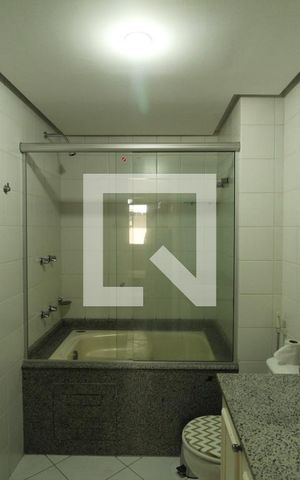 Apartamento à venda com 190m², 4 quartos e 4 vagasBanheiro - Suíte 4
