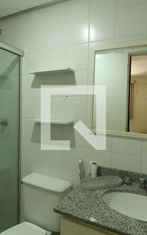 Apartamento à venda com 190m², 4 quartos e 4 vagasBanheiro - Suíte 1