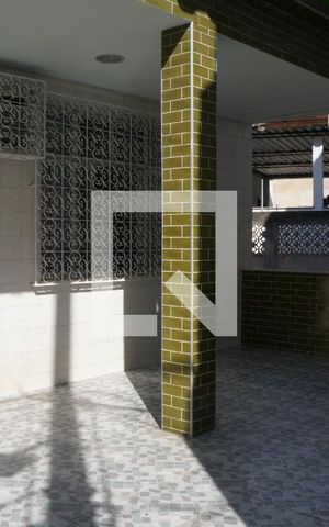 Casa à venda com 200m², 3 quartos e 2 vagasVaranda