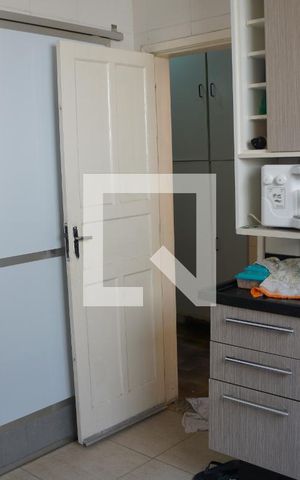 Casa à venda com 200m², 3 quartos e 2 vagasCozinha