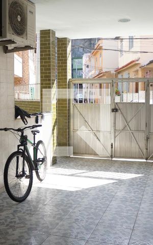 Casa à venda com 200m², 3 quartos e 2 vagasGaragem
