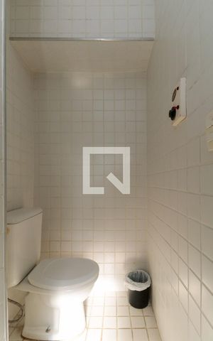 Apartamento à venda com 610m², 4 quartos e 3 vagas Apartamento à venda com 610m², 4 quartos e 3 vagasBanheiro