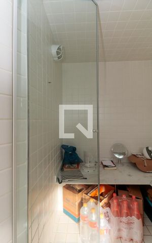 Apartamento à venda com 610m², 4 quartos e 3 vagas Apartamento à venda com 610m², 4 quartos e 3 vagasBanheiro
