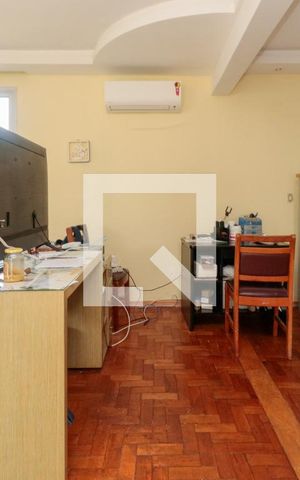 Apartamento à venda com 610m², 4 quartos e 3 vagas Apartamento à venda com 610m², 4 quartos e 3 vagasQuarto