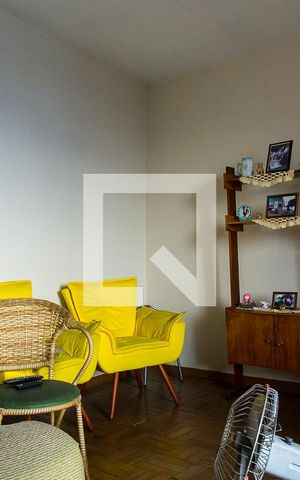 Casa à venda com 200m², 2 quartos e 1 vaga Casa à venda com 200m², 2 quartos e 1 vagaSala