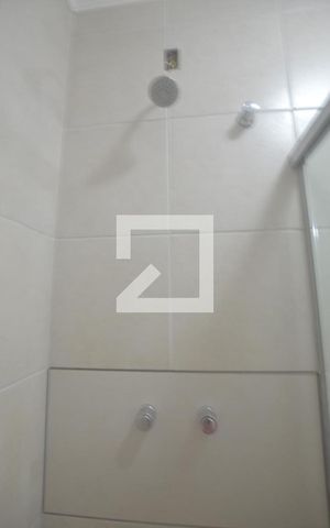 Casa à venda com 238m², 3 quartos e 2 vagasBanheiro