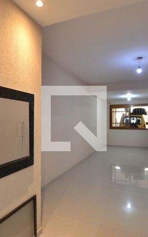 Casa à venda com 238m², 3 quartos e 2 vagasSala