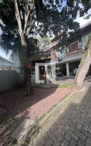 Casa à venda com 238m², 3 quartos e 2 vagasÁrea comum