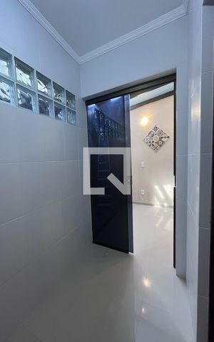 Casa à venda com 238m², 3 quartos e 2 vagasÁrea de Serviço