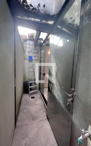 Casa à venda com 238m², 3 quartos e 2 vagasÁrea